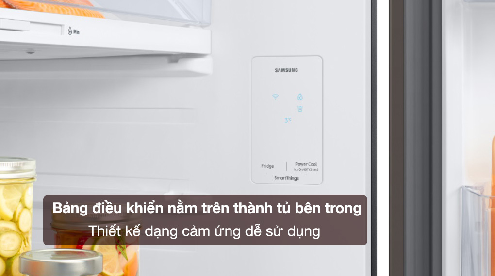 Tủ lạnh Samsung Inverter 406 lít RT42CB6784C3SV - Bảng điều khiển dạng cảm ứng, nằm bên trong thành tủ