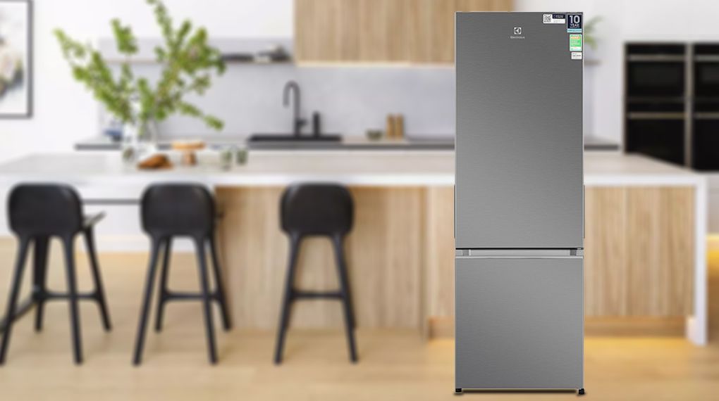 Tủ lạnh Electrolux Inverter 335 Lít EBB3702K-A - hình 1